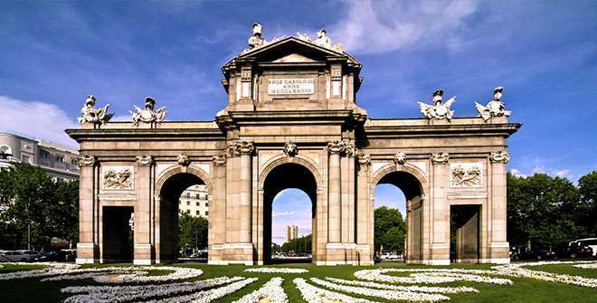 puerta de alcala