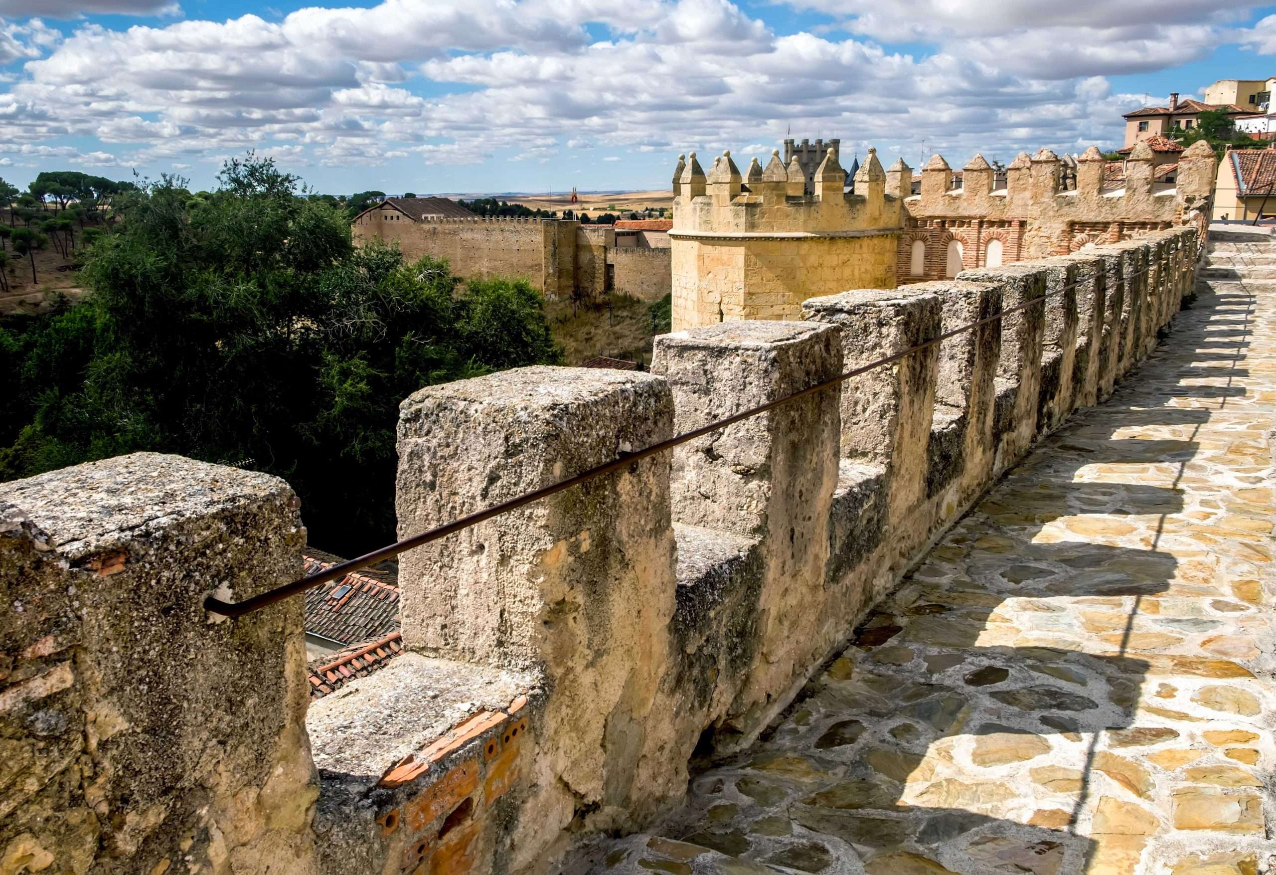 Adarve de la muralla-1