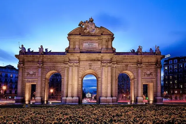 tour-nocturno-madrid-bus